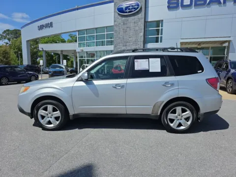 More photos of 2010 Subaru Forester 2.5X at Step One Subaru Fort Walton Beach, FL