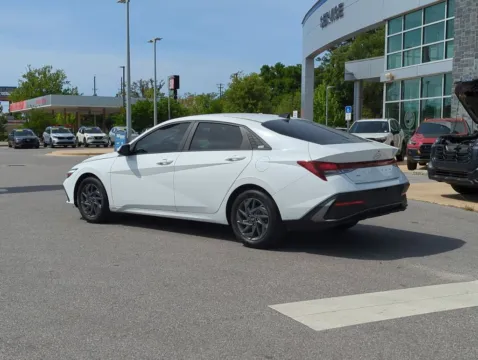 More photos of 2024 Hyundai Elantra SEL at Step One Subaru Fort Walton Beach, FL