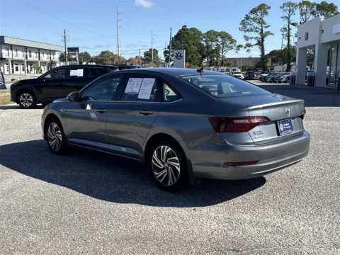More photos of 2021 Volkswagen Jetta SEL at Step One Volkswagen Fort Walton Beach, FL
