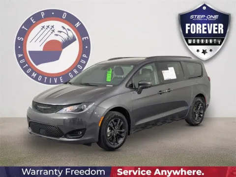 Gray 2020 Chrysler Pacifica Launch Edition for sale in Fort Walton Beach, FL