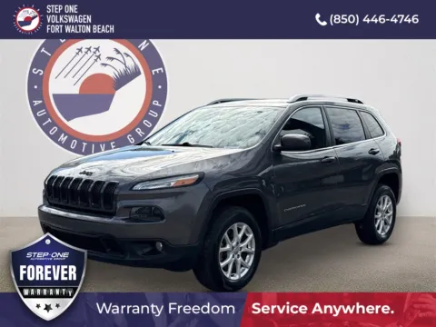 Gray 2017 Jeep Cherokee Latitude for sale in Fort Walton Beach, FL
