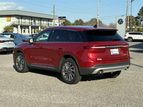More photos of 2023 Lincoln Corsair Reserve at Step One Volkswagen Fort Walton Beach, FL