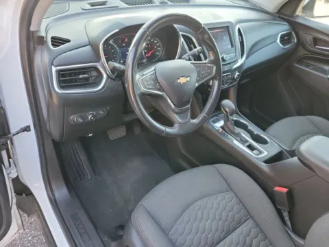 More photos of 2020 Chevrolet Equinox LT at Step One Chevrolet, AL