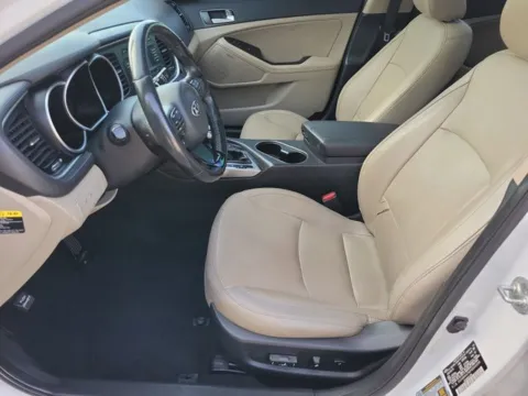 More photos of 2015 Kia Optima EX at Step One Chevrolet, AL