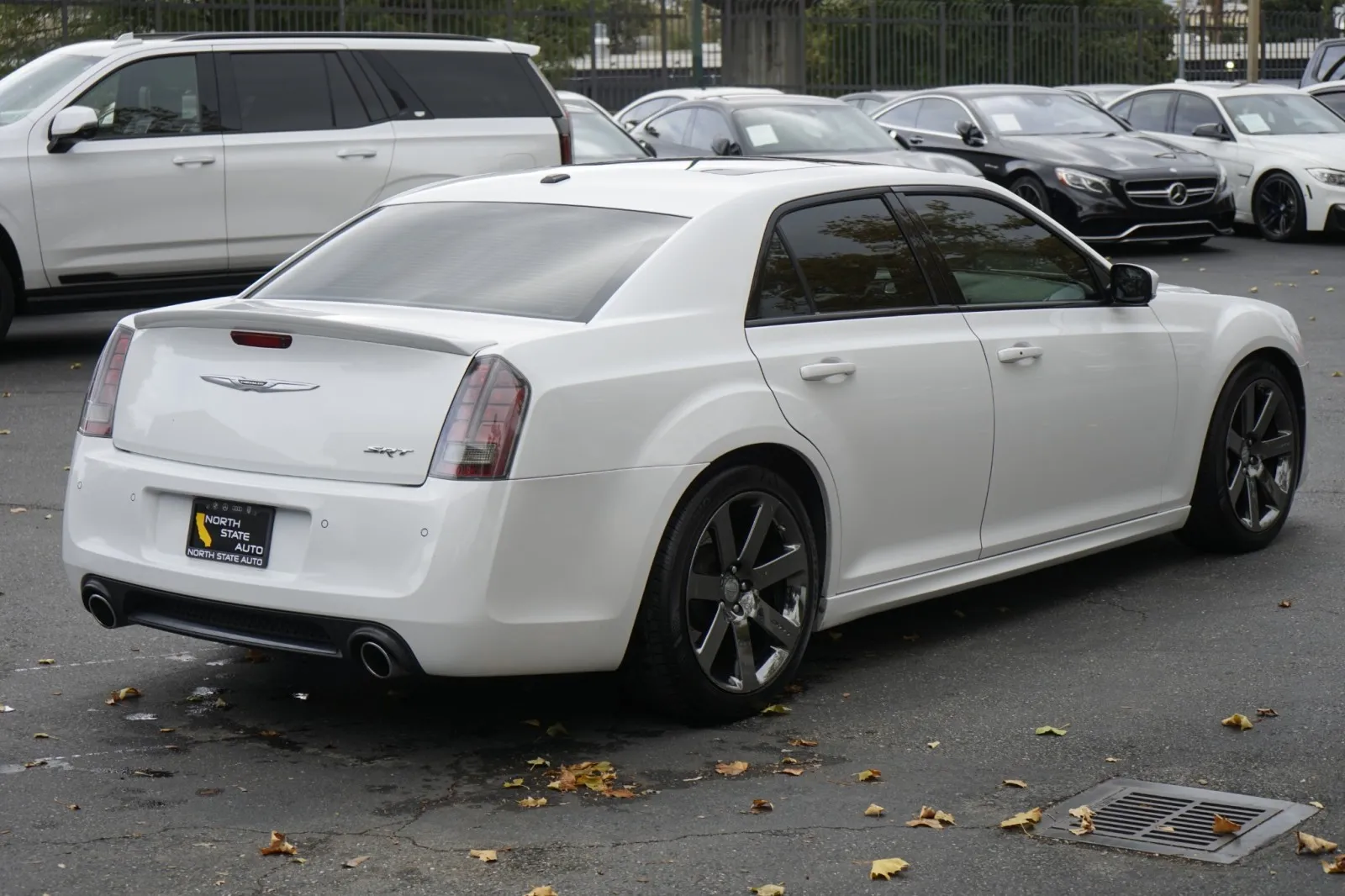 2014 Chrysler 300 SRT8 - Photo 8