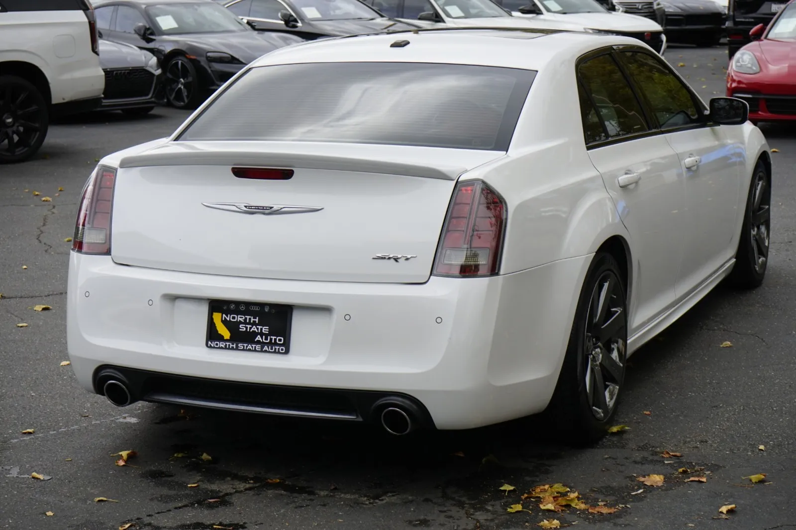 2014 Chrysler 300 SRT8 - Photo 9