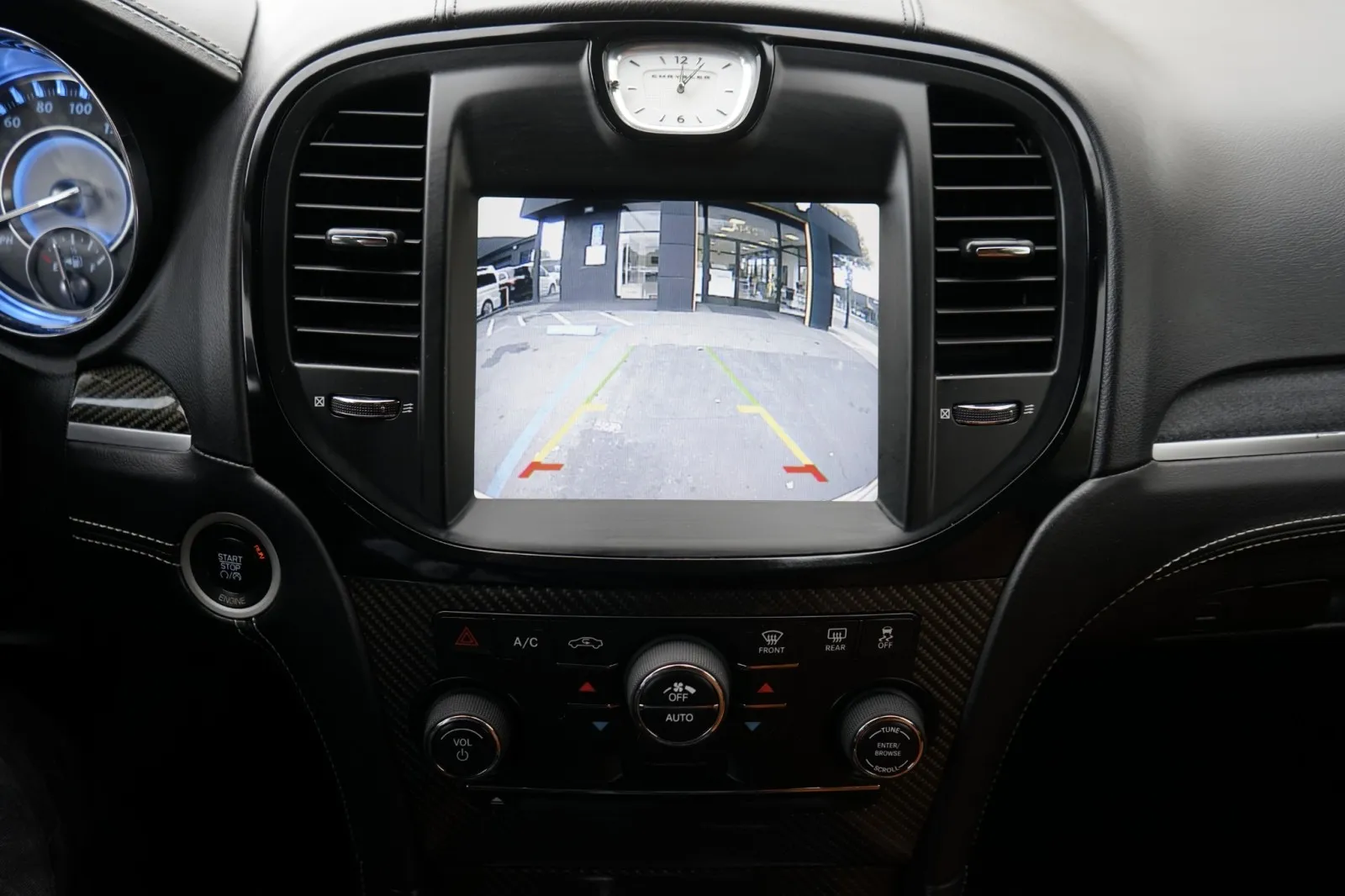 2014 Chrysler 300 SRT8 - Photo 25