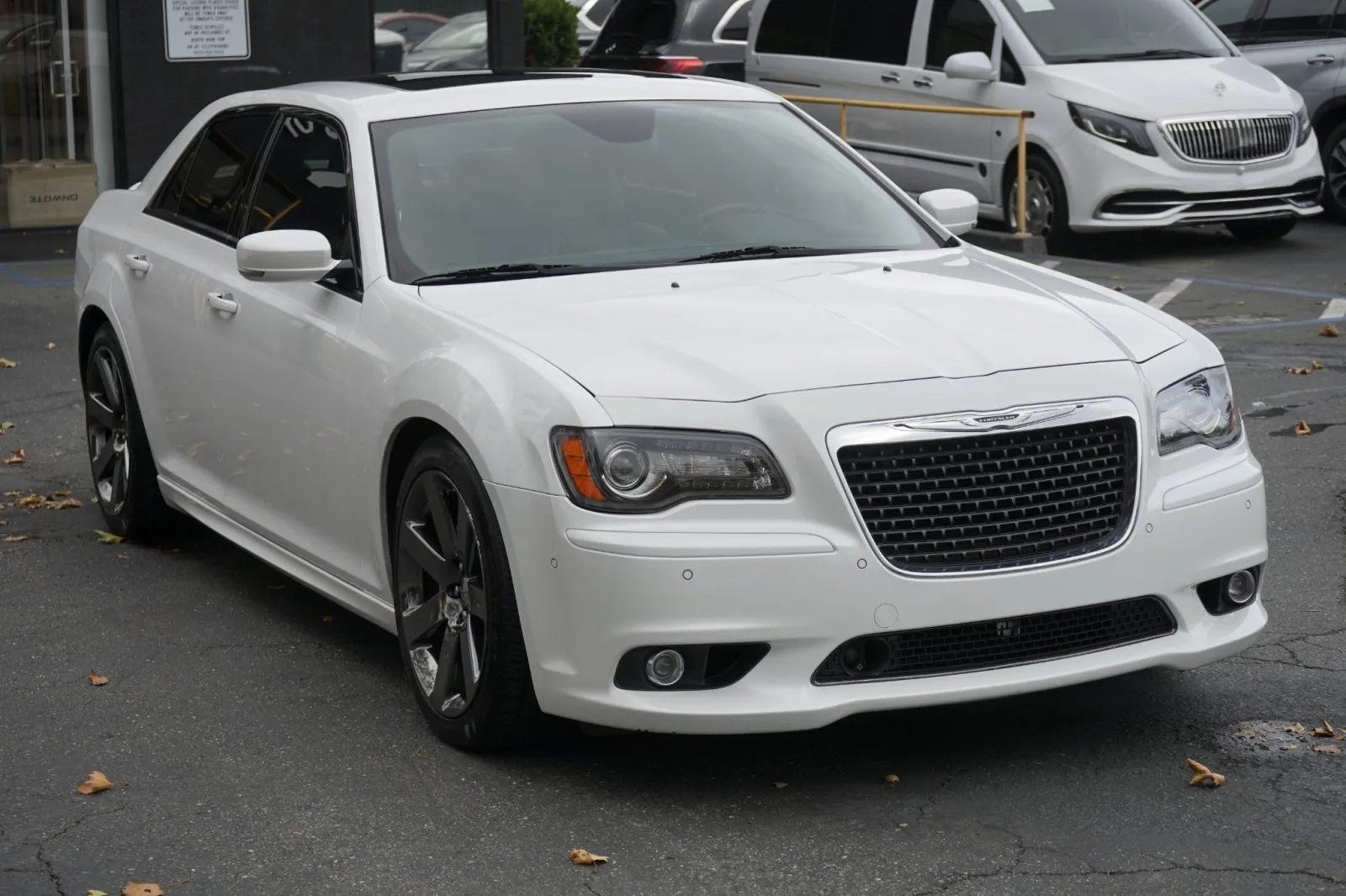 2014 Chrysler 300 SRT8 - Photo 6