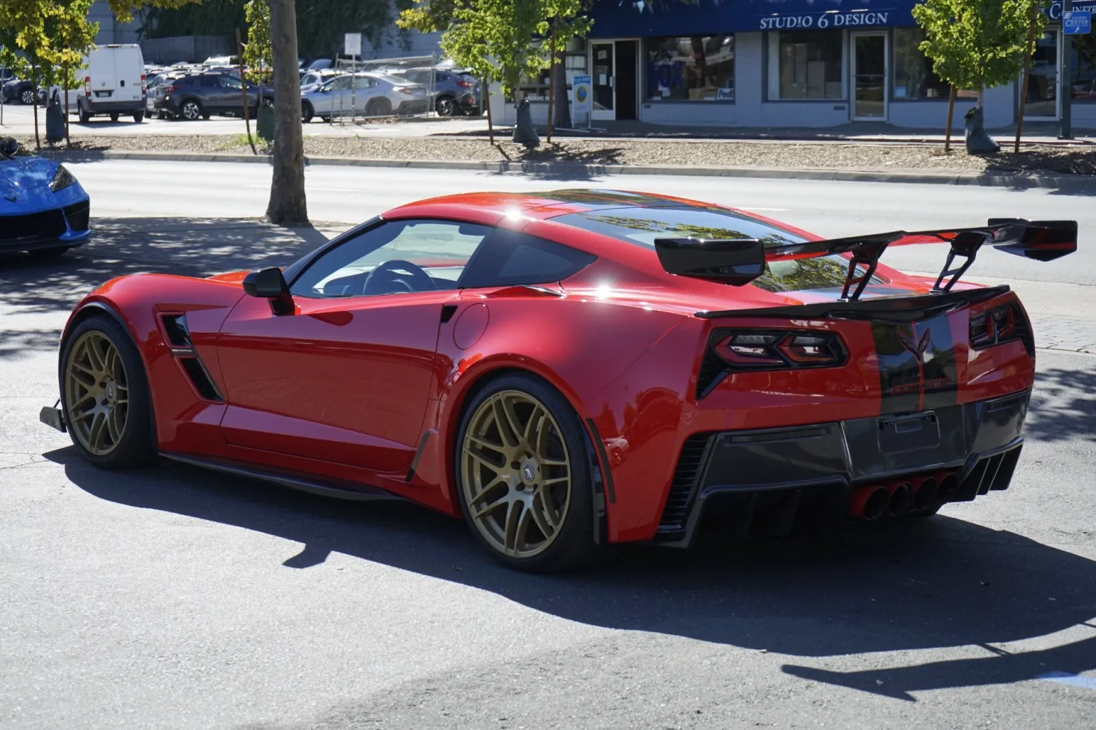 2018 Chevrolet Corvette 2LT - Photo 12