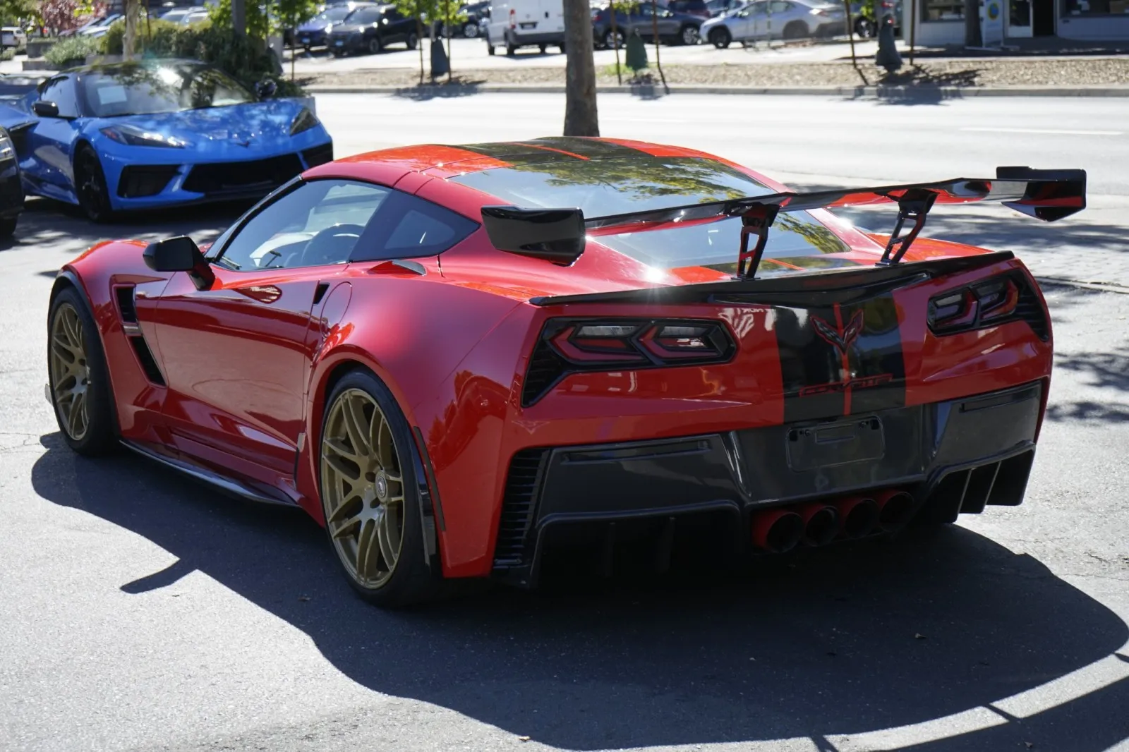 2018 Chevrolet Corvette 2LT - Photo 11