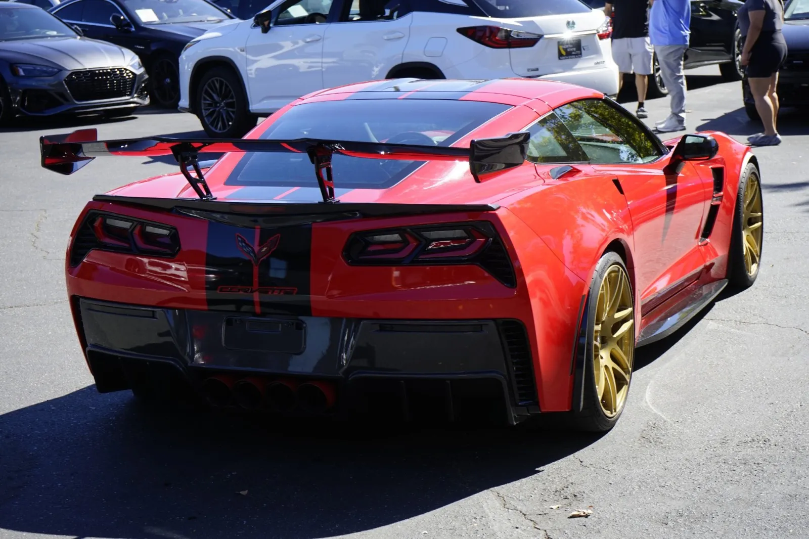 2018 Chevrolet Corvette 2LT - Photo 9