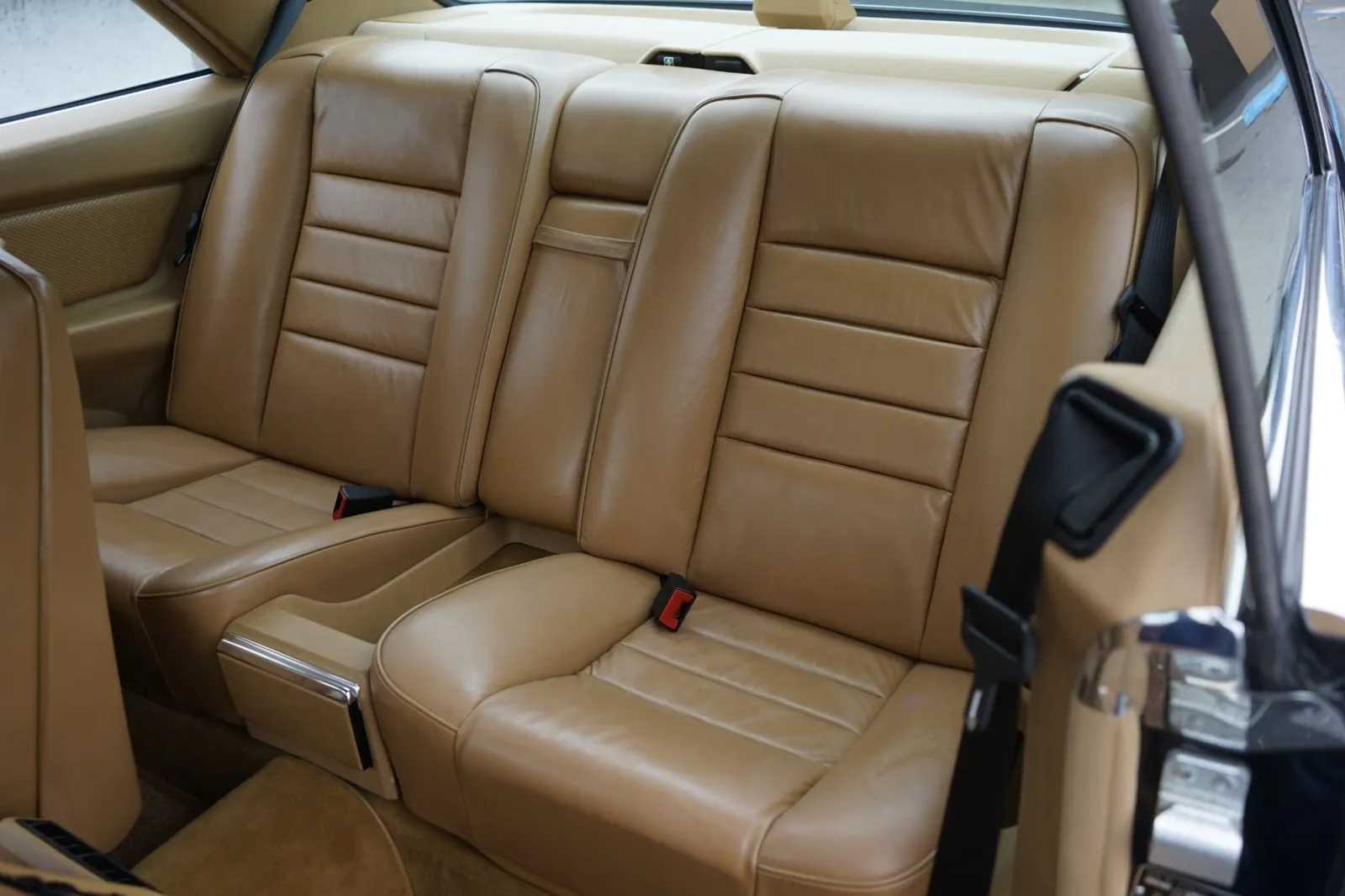 1983 Mercedes-Benz 380 - Photo 26