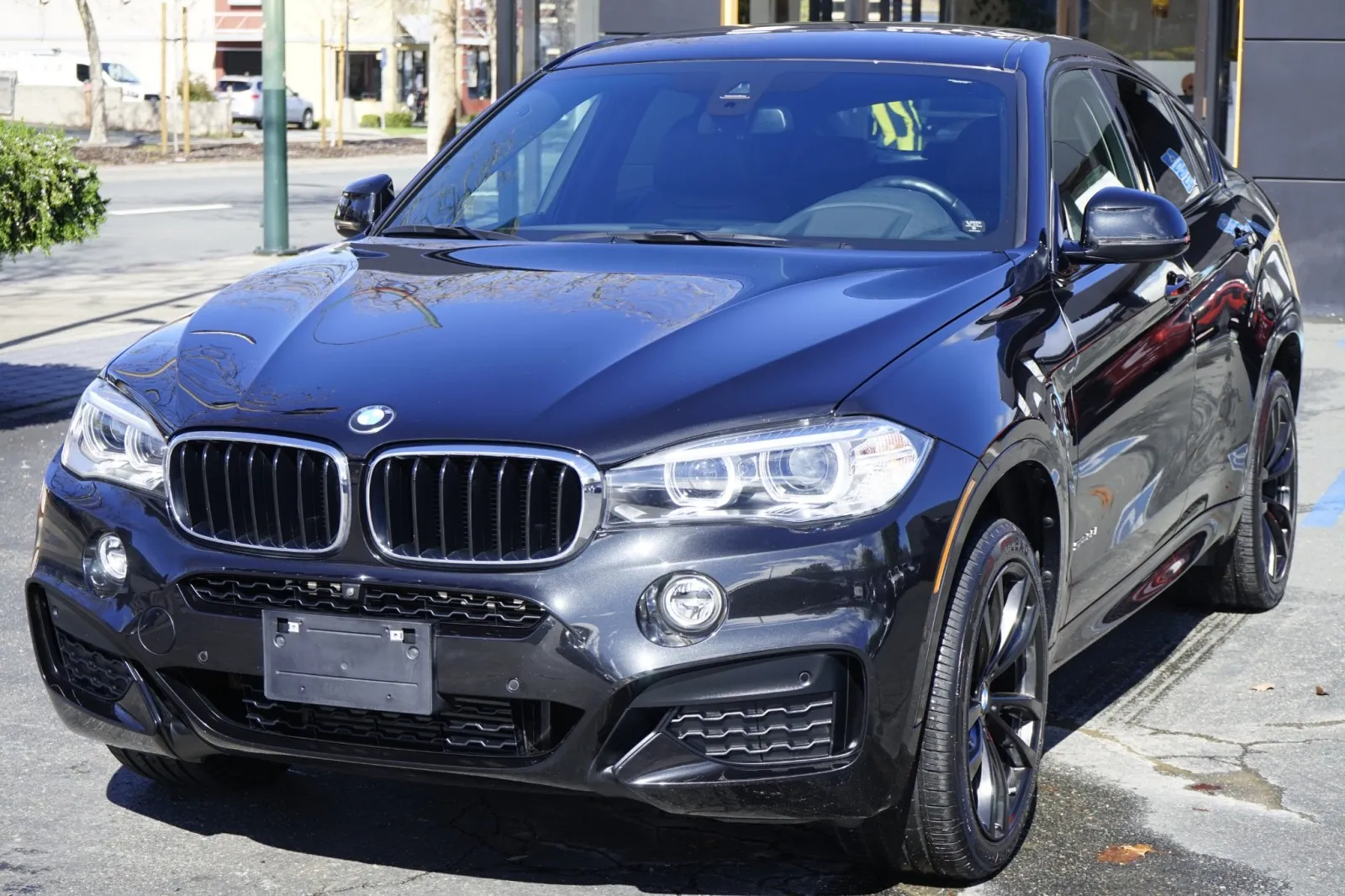 Another view of 2019 BMW X6 sDrive35i for sale in Walnut Creek, CA at North State Auto