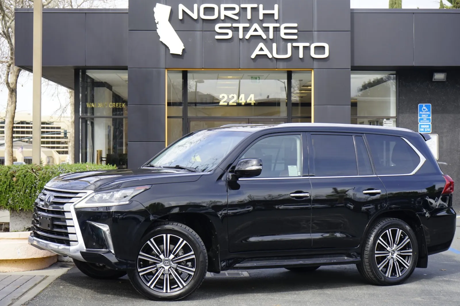 Black 2018 Lexus LX 570 for sale in Walnut Creek, CA