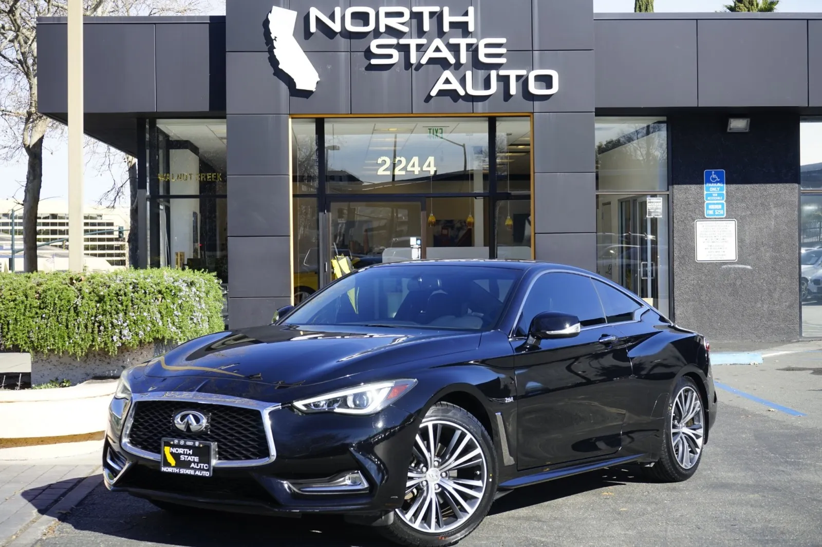 Black 2017 INFINITI Q60 2.0t Premium for sale in Walnut Creek, CA