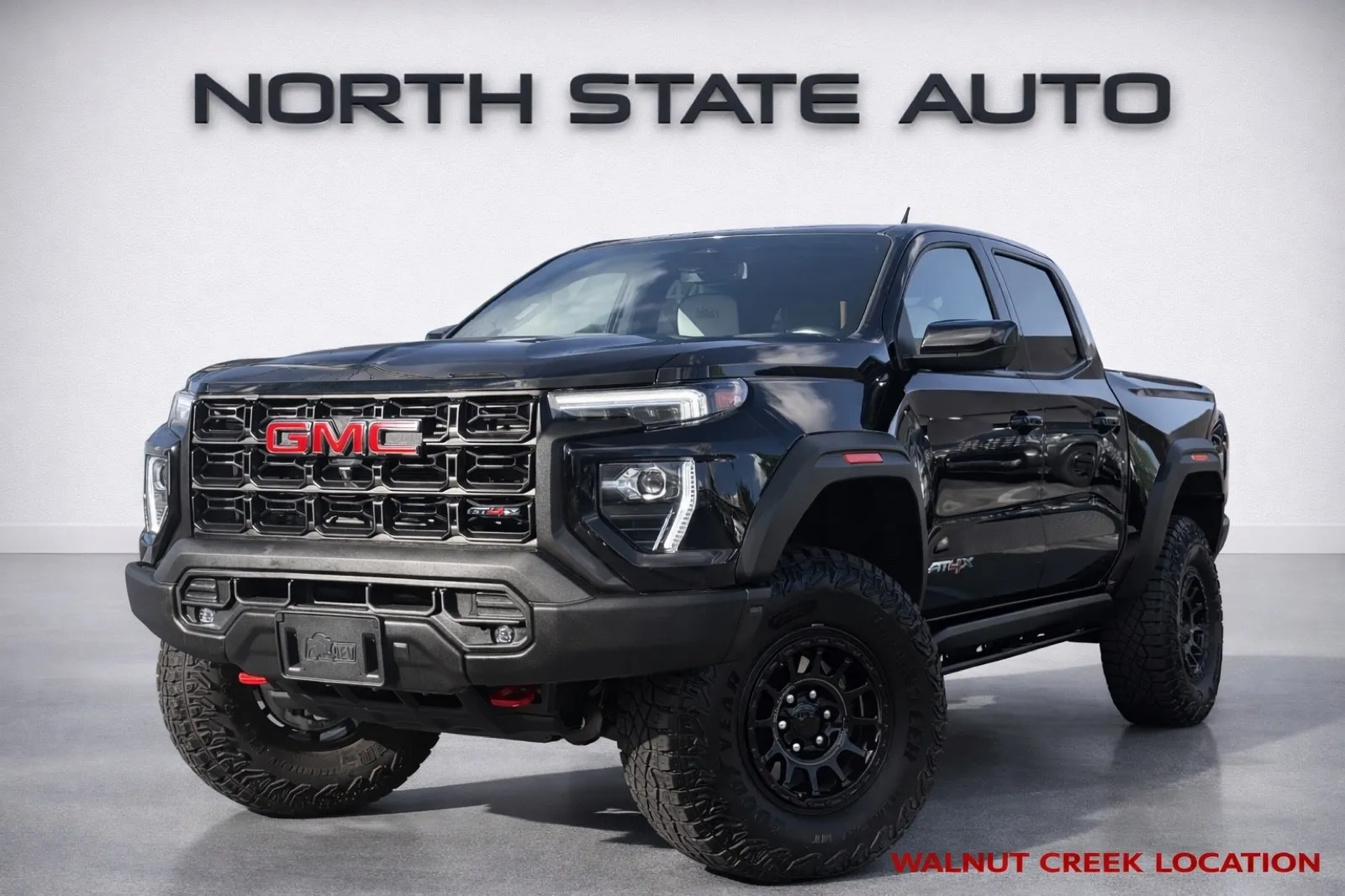 Black 2024 GMC Canyon 4WD AT4X for sale in Walnut Creek, CA