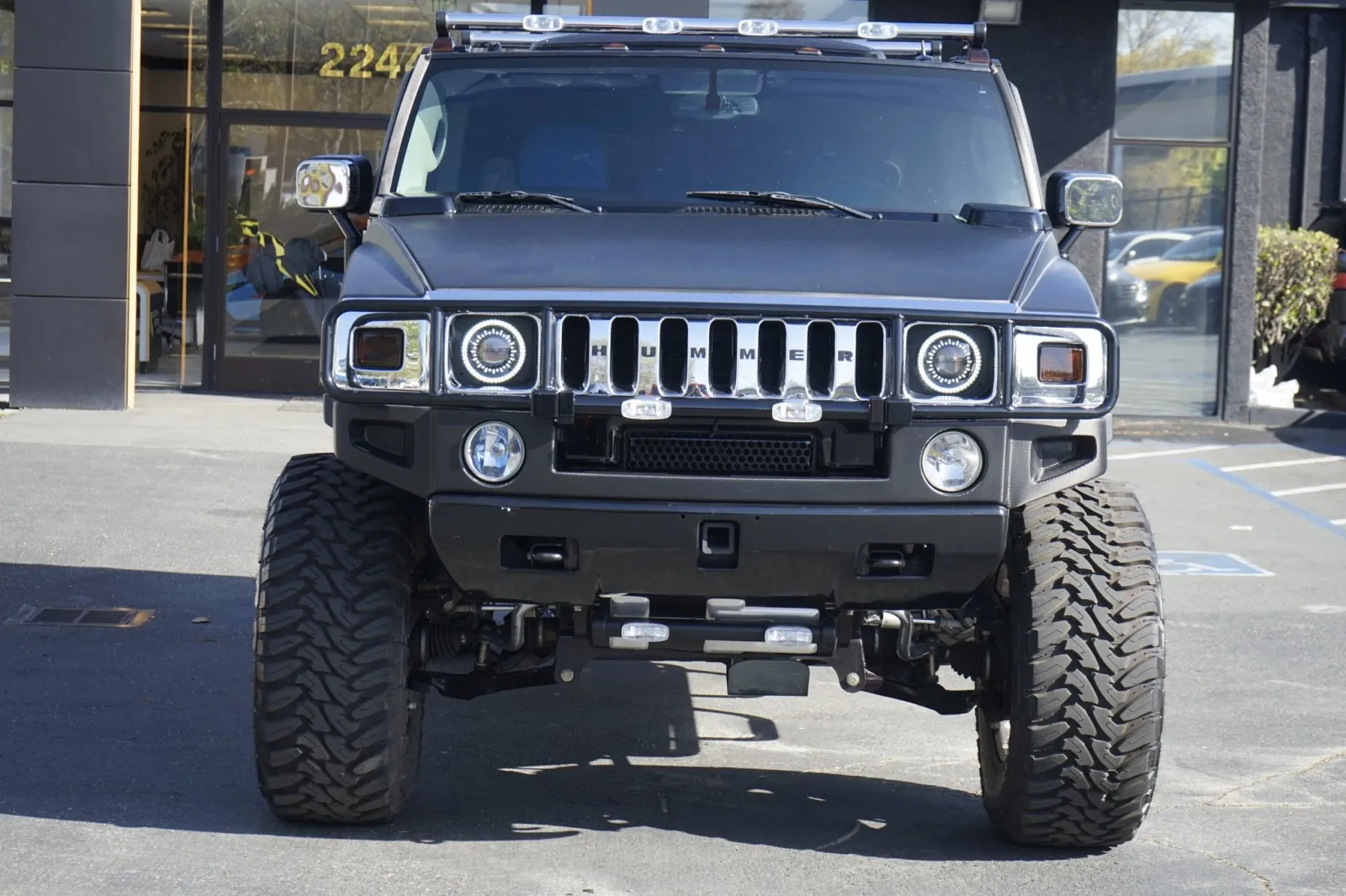 More photos of 2003 HUMMER H2 at North State Auto, CA