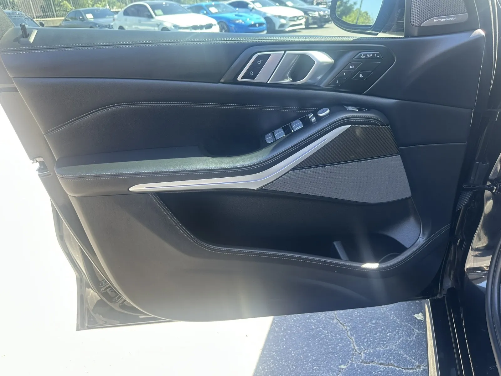 2023 BMW X7 M60i - Photo 30