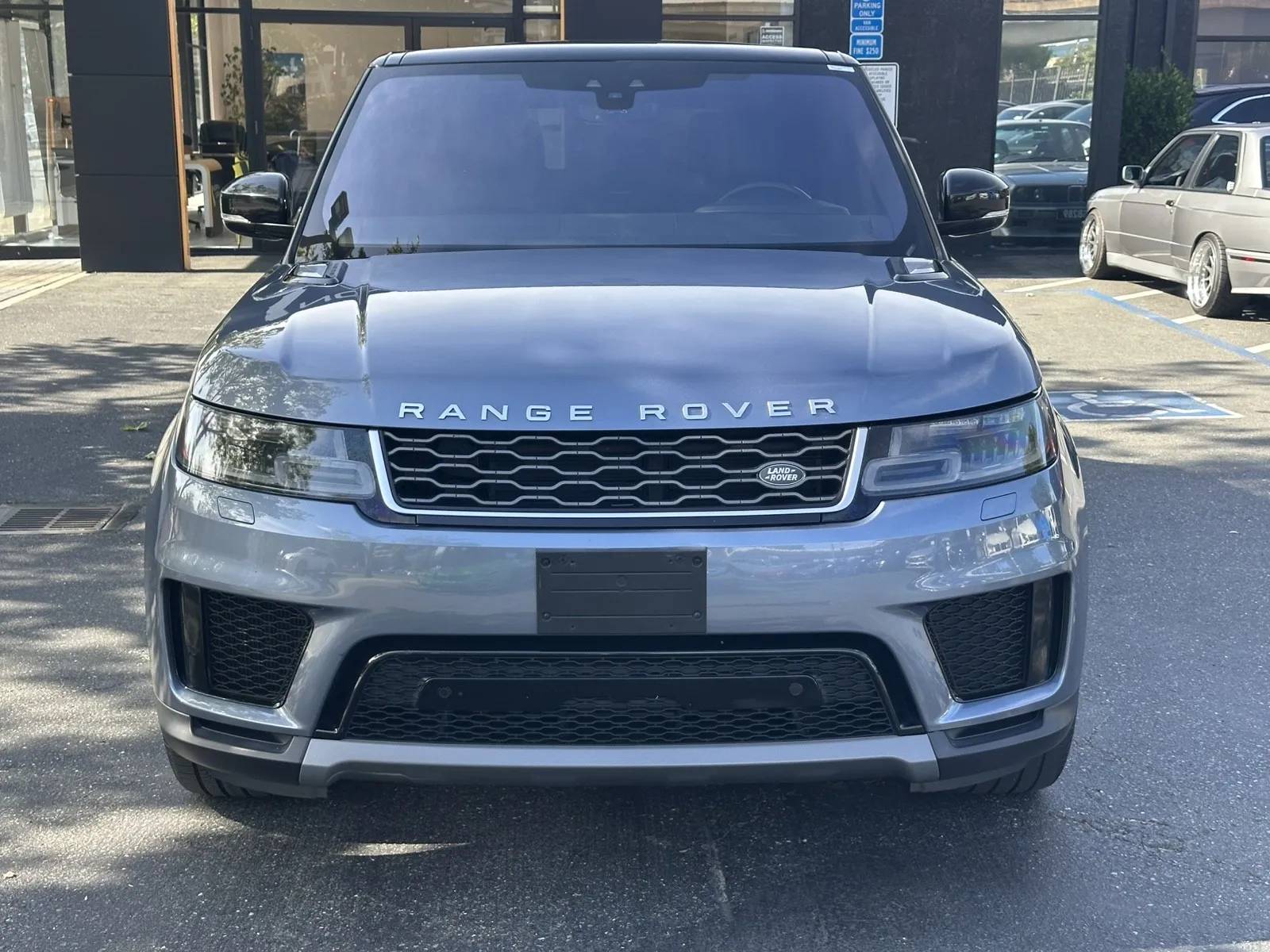More photos of 2019 Land Rover Range Rover Sport SE at North State Auto, CA