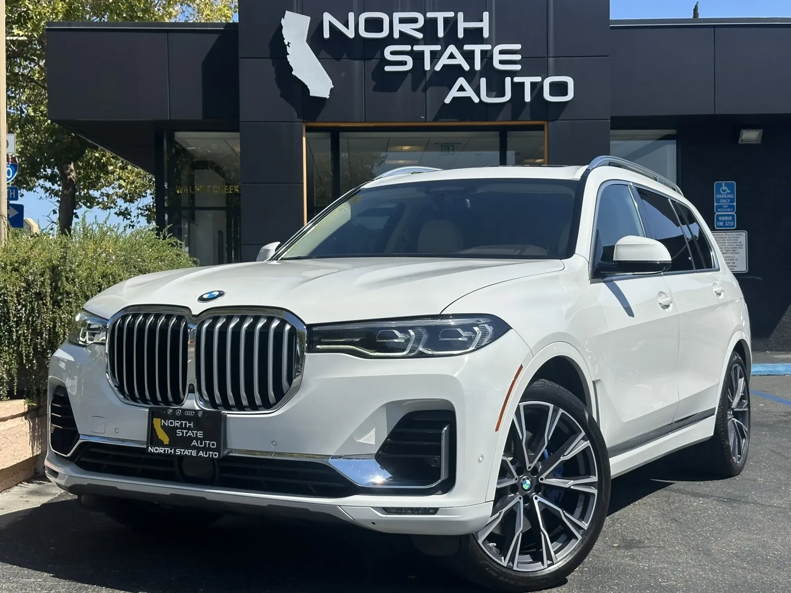 2019 BMW X7 xDrive50i
