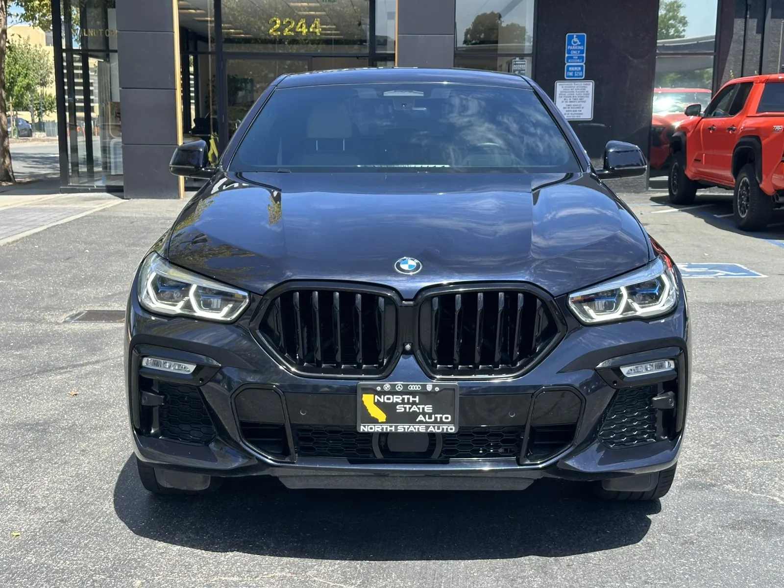 More photos of 2021 BMW X6 M50i at North State Auto, CA