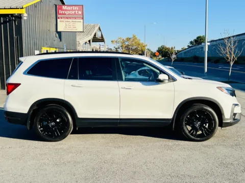 More photos of 2022 Honda Pilot Special Edition at Marin Imports, CA