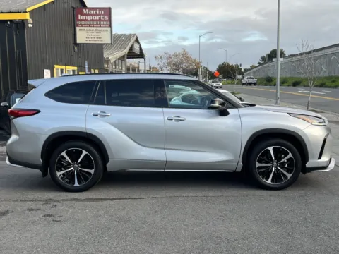 More photos of 2021 Toyota Highlander XSE at Marin Imports, CA