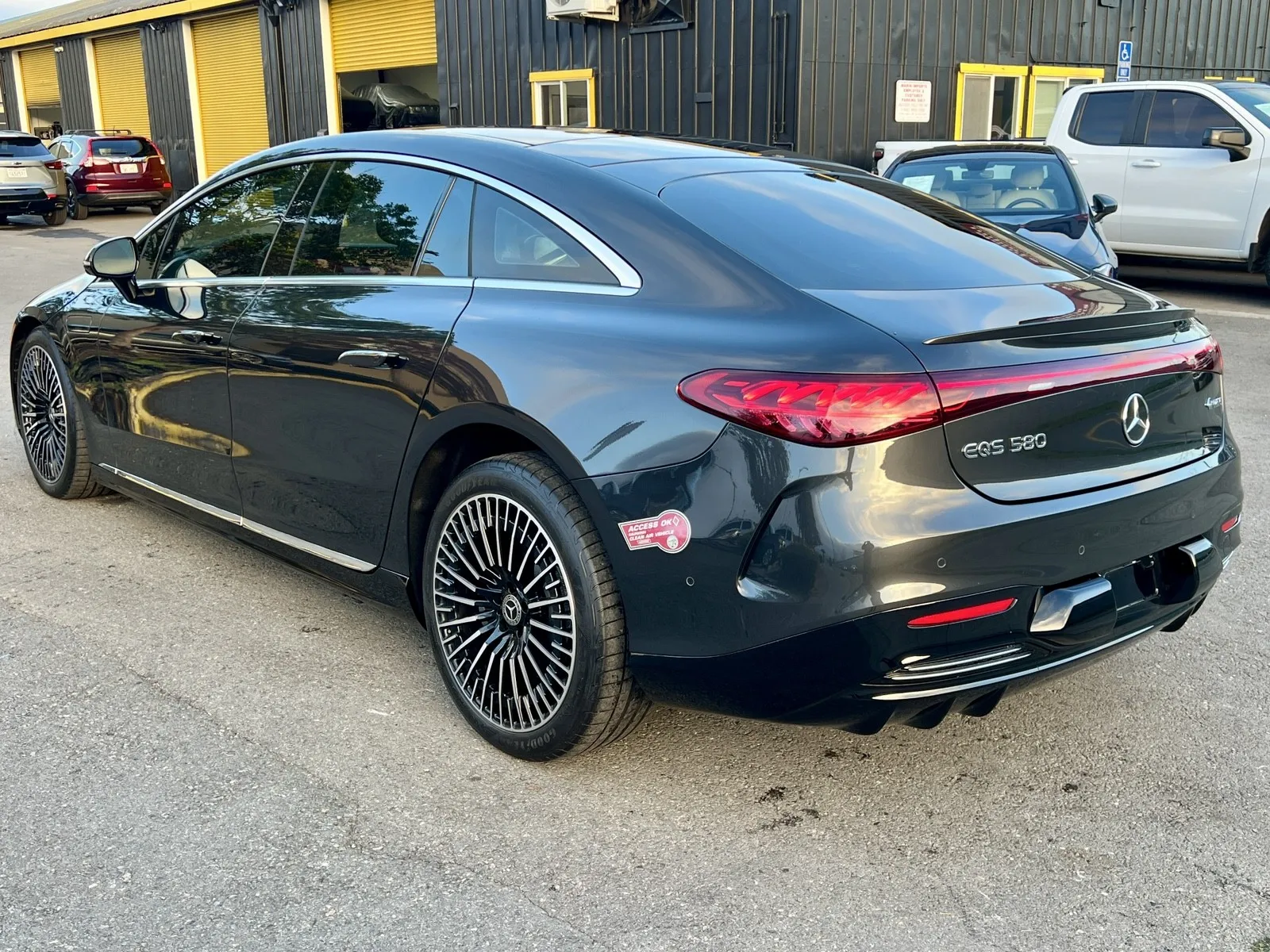 2022 Mercedes-Benz EQS - Photo 8