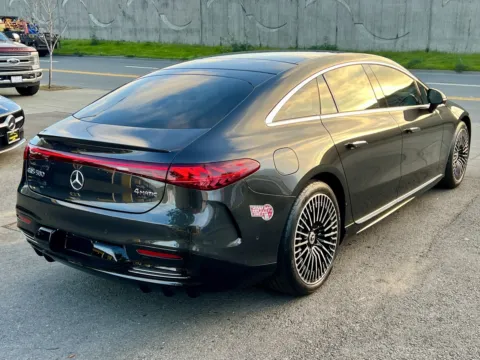 More photos of 2022 Mercedes-Benz EQS 580 at Marin Imports, CA