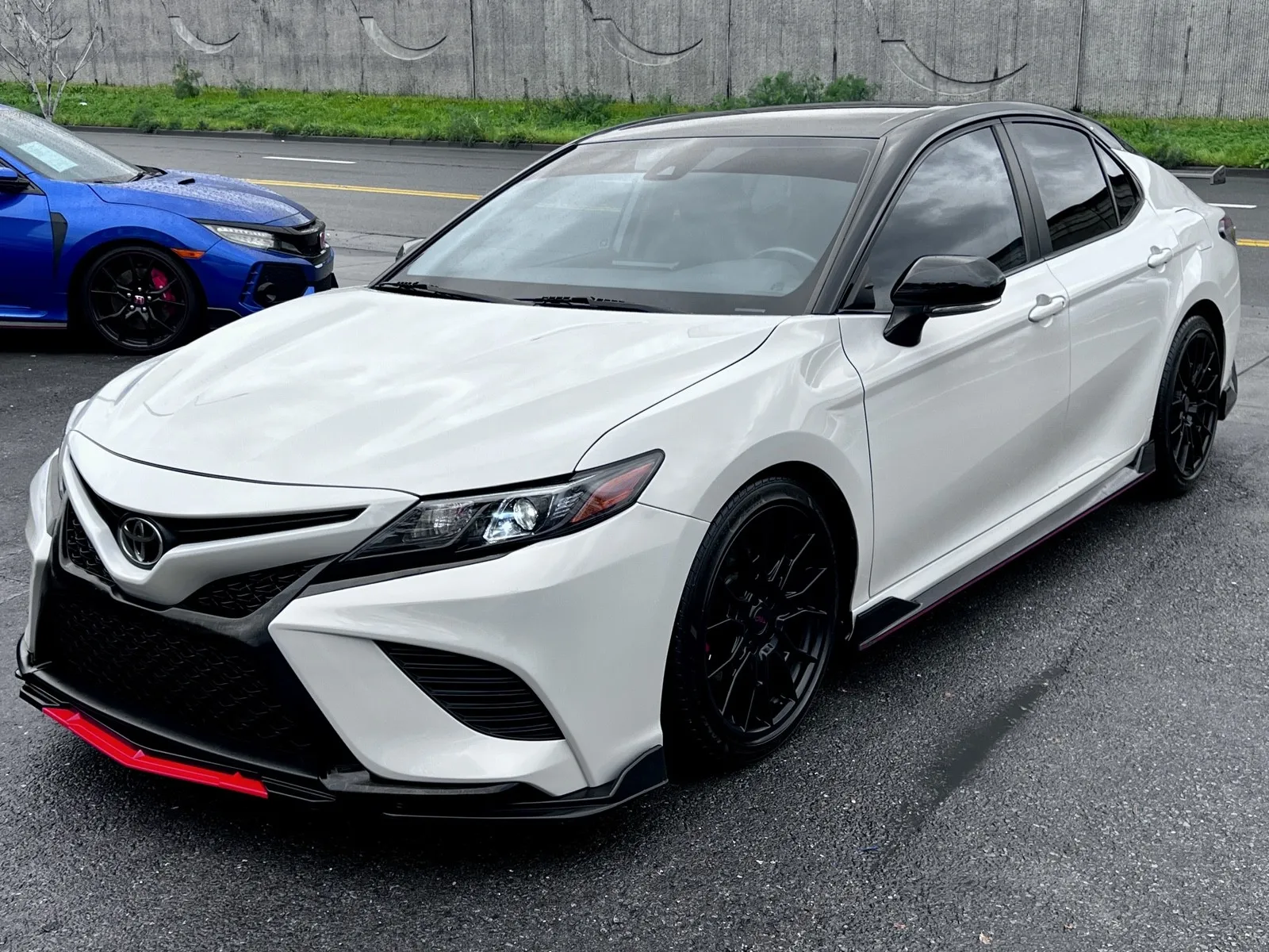 2021 Toyota Camry TRD - Photo 10