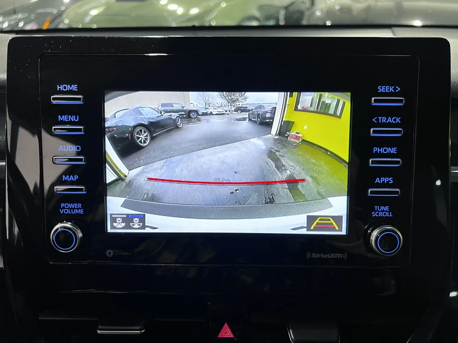 2021 Toyota Camry TRD - Photo 22