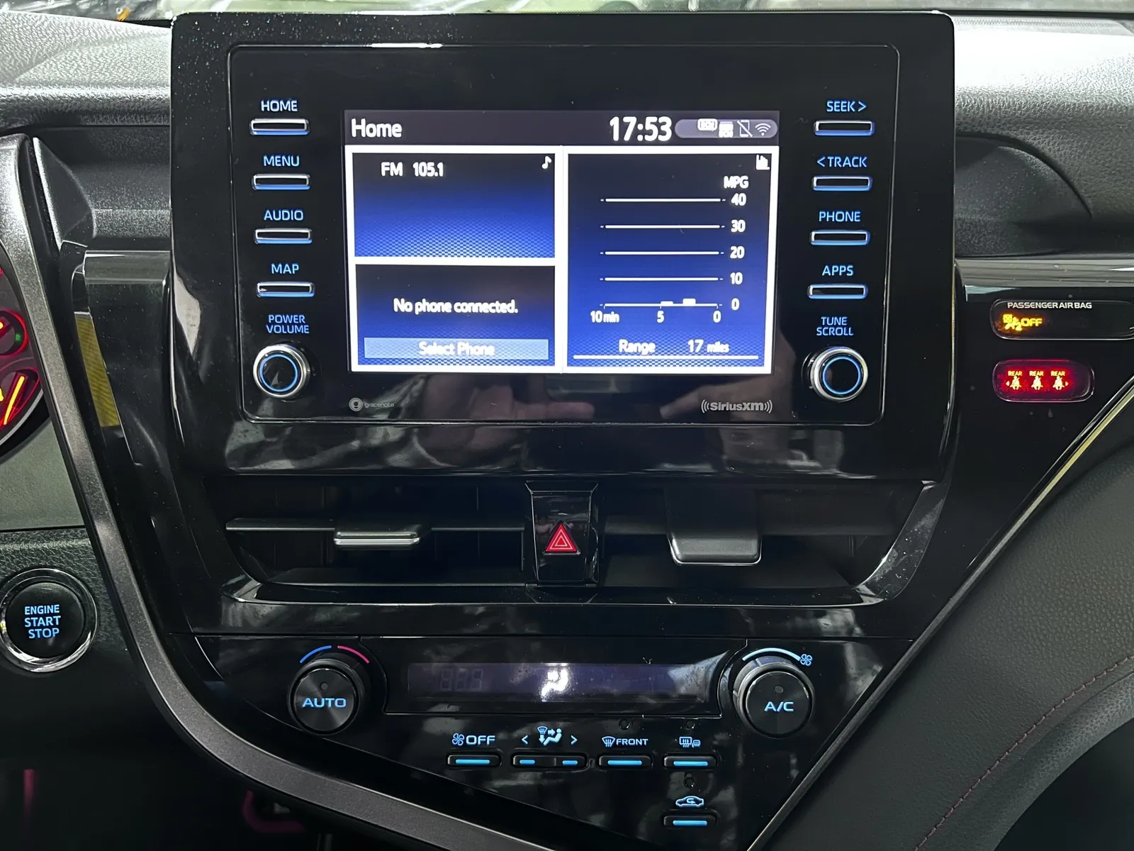 2021 Toyota Camry TRD - Photo 21