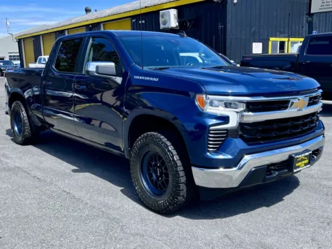 More photos of 2022 Chevrolet Silverado 1500 LT at Marin Imports, CA