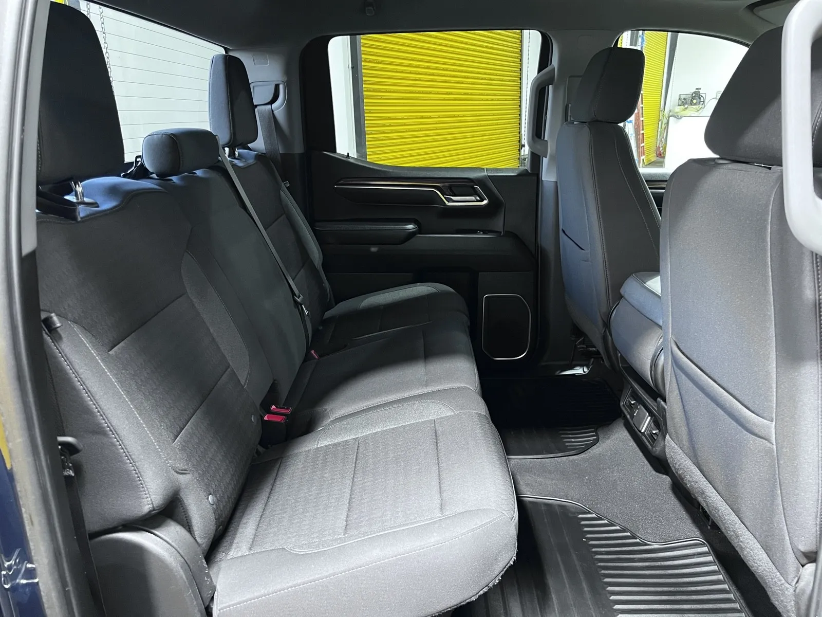 2022 Chevrolet Silverado 1500 LT - Photo 18