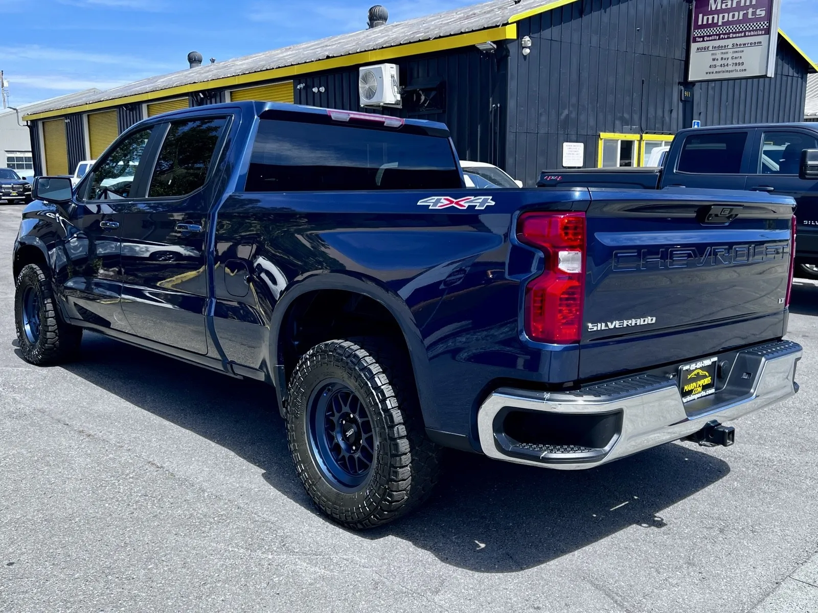 2022 Chevrolet Silverado 1500 LT - Photo 8