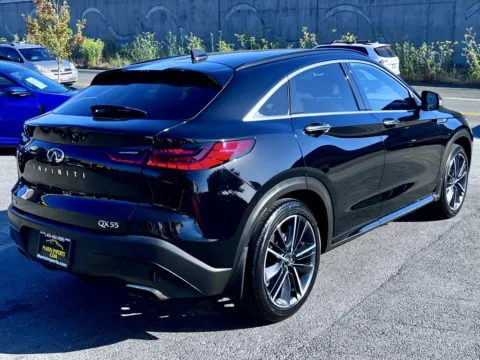 More photos of 2023 INFINITI QX55 Luxe at Marin Imports, CA