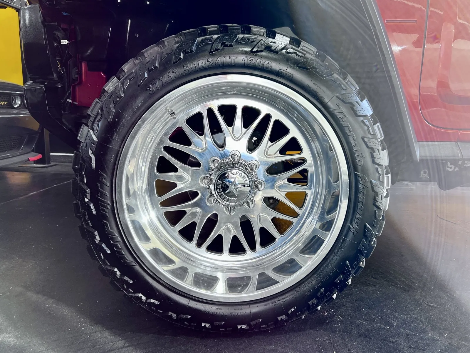 Hummer H2 photo 26