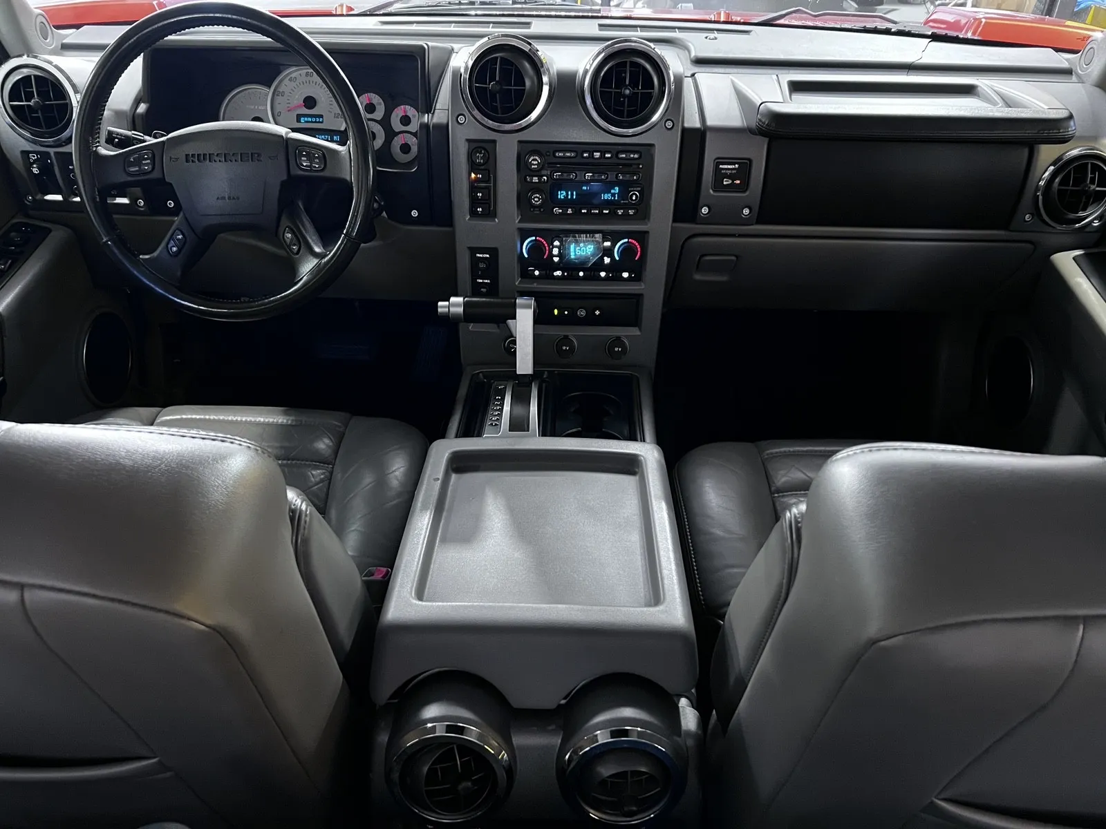 Hummer H2 photo 13