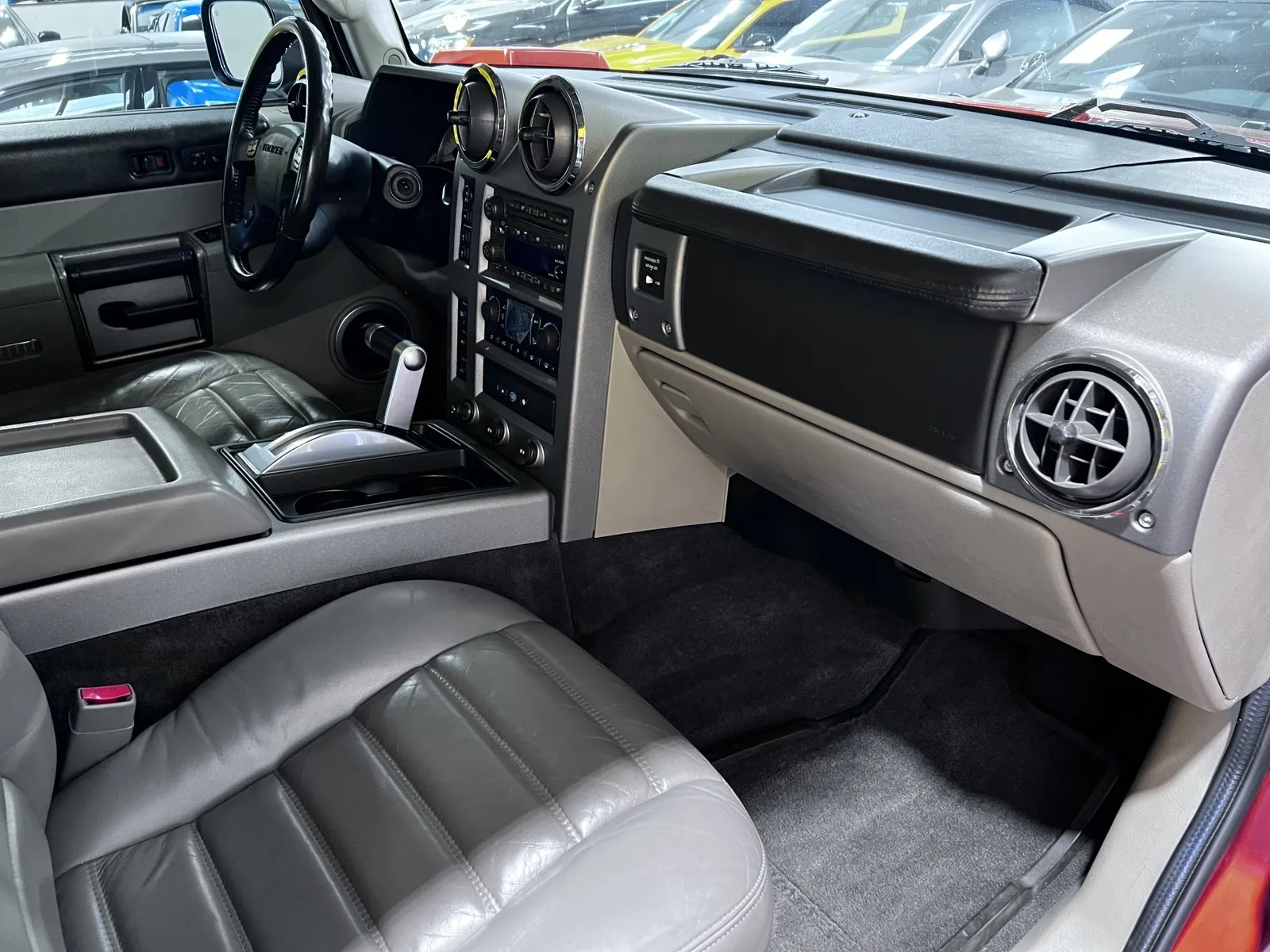 Hummer H2 photo 16