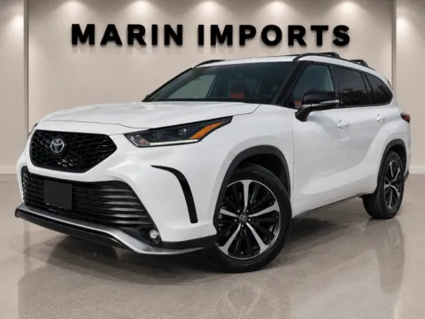 White 2022 Toyota Highlander XSE for sale in San Rafael, CA