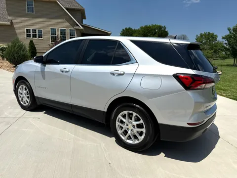 Another view of 2022 CHEVROLET EQUINOX LT for sale in Clinton, MO at Banks Motors LLC