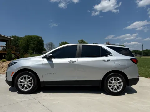 Photos of 2022 CHEVROLET EQUINOX LT for sale in Clinton, MO at Banks Motors LLC