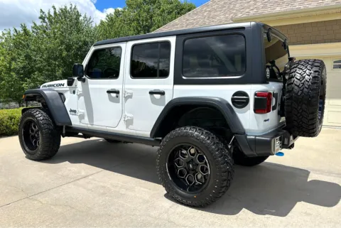 Another view of 2022 JEEP WRANGLER UNLIMI RUBICON 4XE for sale in Clinton, MO at Banks Motors LLC