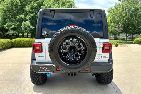More photos of 2022 JEEP WRANGLER UNLIMI RUBICON 4XE at Banks Motors LLC, MO