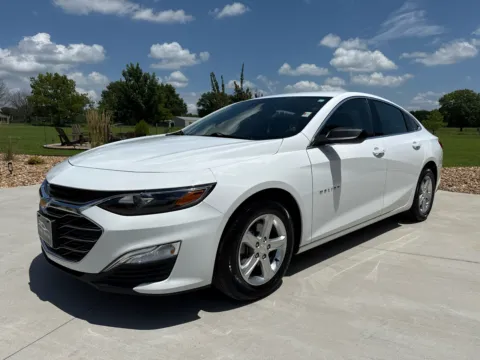 White 2023 CHEVROLET MALIBU LS for sale in Clinton, MO