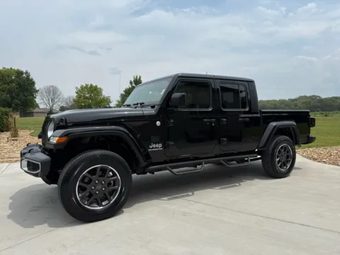 Black 2021 JEEP GLADIATOR OVERLAND for sale in Clinton, MO