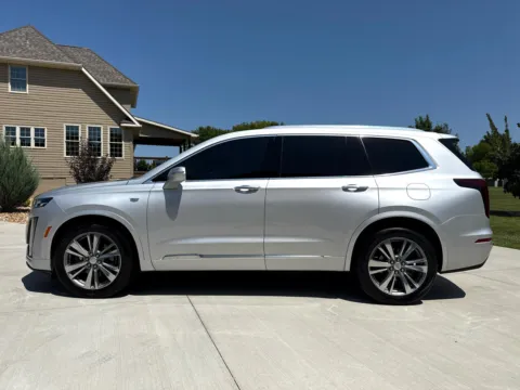 Photos of 2020 CADILLAC XT6 PREMIUM LUXURY for sale in Clinton, MO at Banks Motors LLC