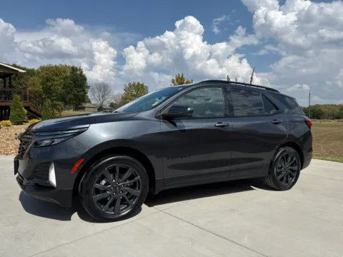 Gray 2022 CHEVROLET EQUINOX RS for sale in Clinton, MO