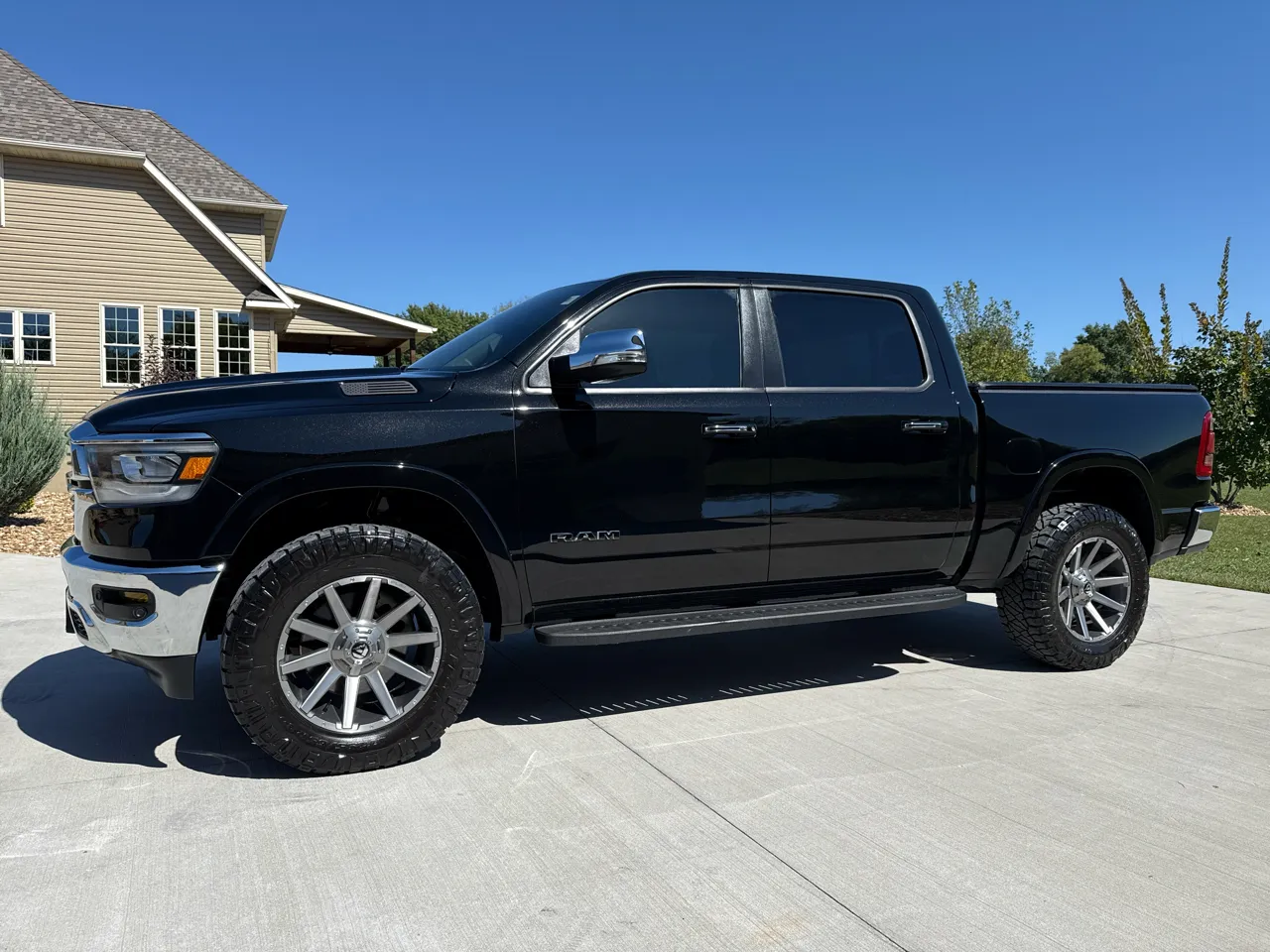 Black 2021 RAM 1500 LARAMIE for sale in Clinton, MO