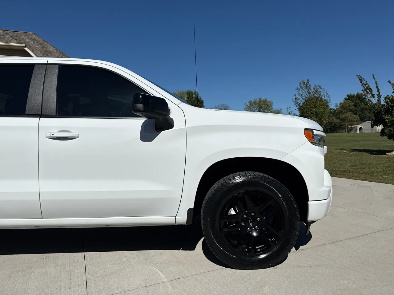 2022 Chevrolet Silverado 1500 RST - Photo 25